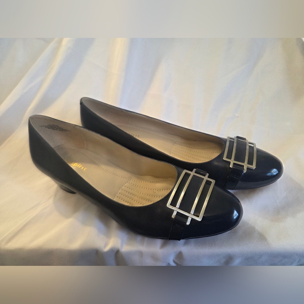 Esuncanny Easy Spirit 8.5 Navy Dress Pumps